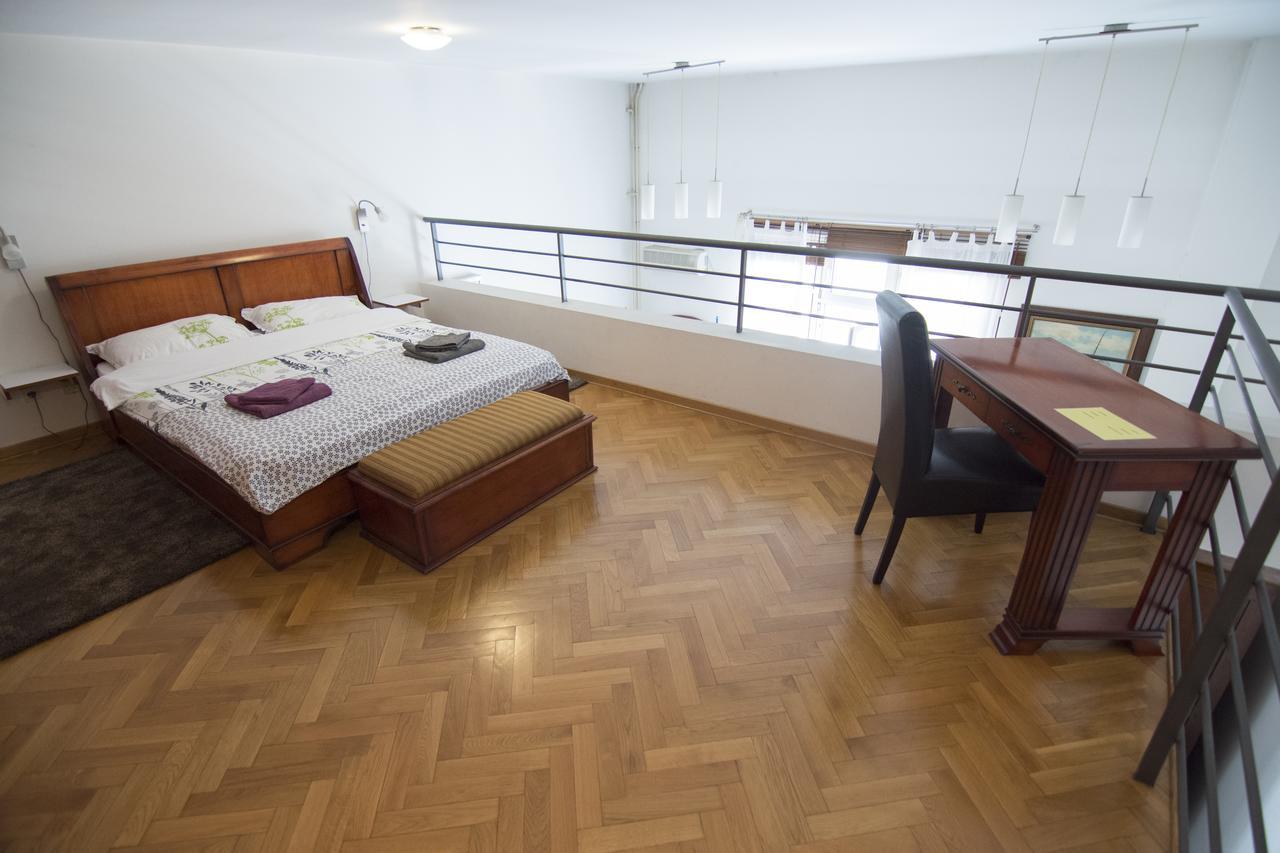 Appartamento Knez Belgrado Esterno foto
