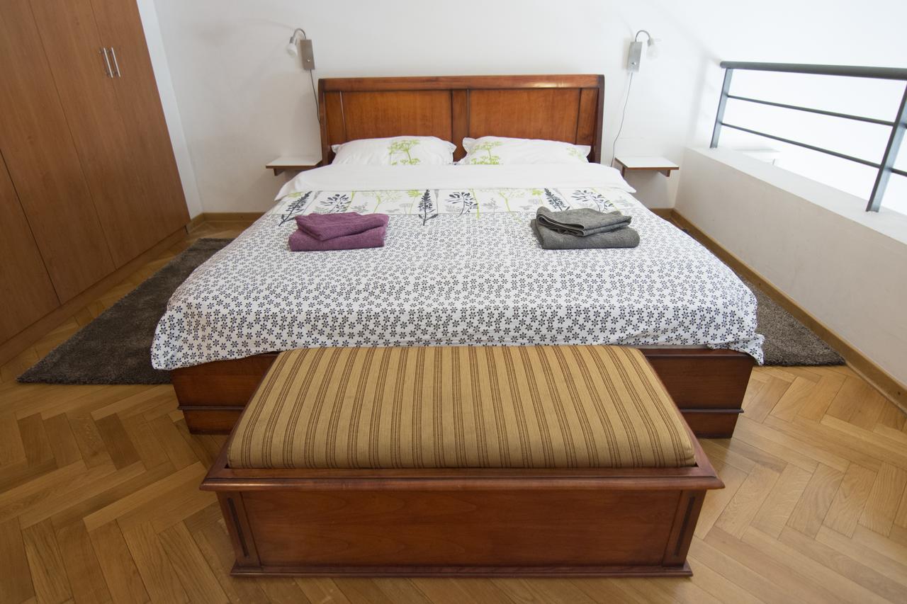 Appartamento Knez Belgrado Esterno foto