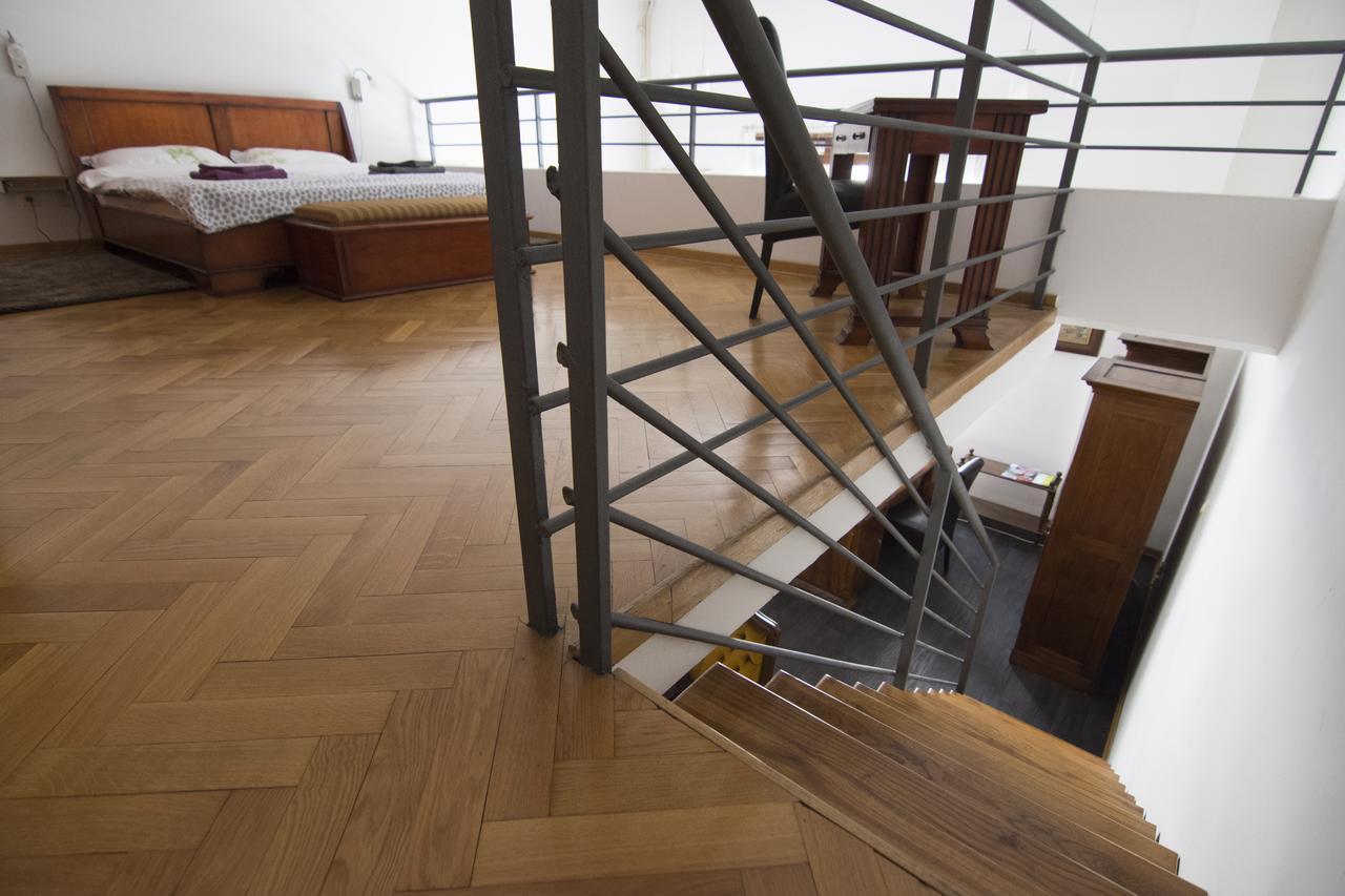 Appartamento Knez Belgrado Esterno foto